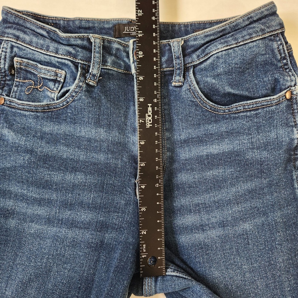 Judy Blue Cropped Straight Leg Jeans Dark Wash Raw Hem JB88375DK Size 7/28 - Picture 5 of 10